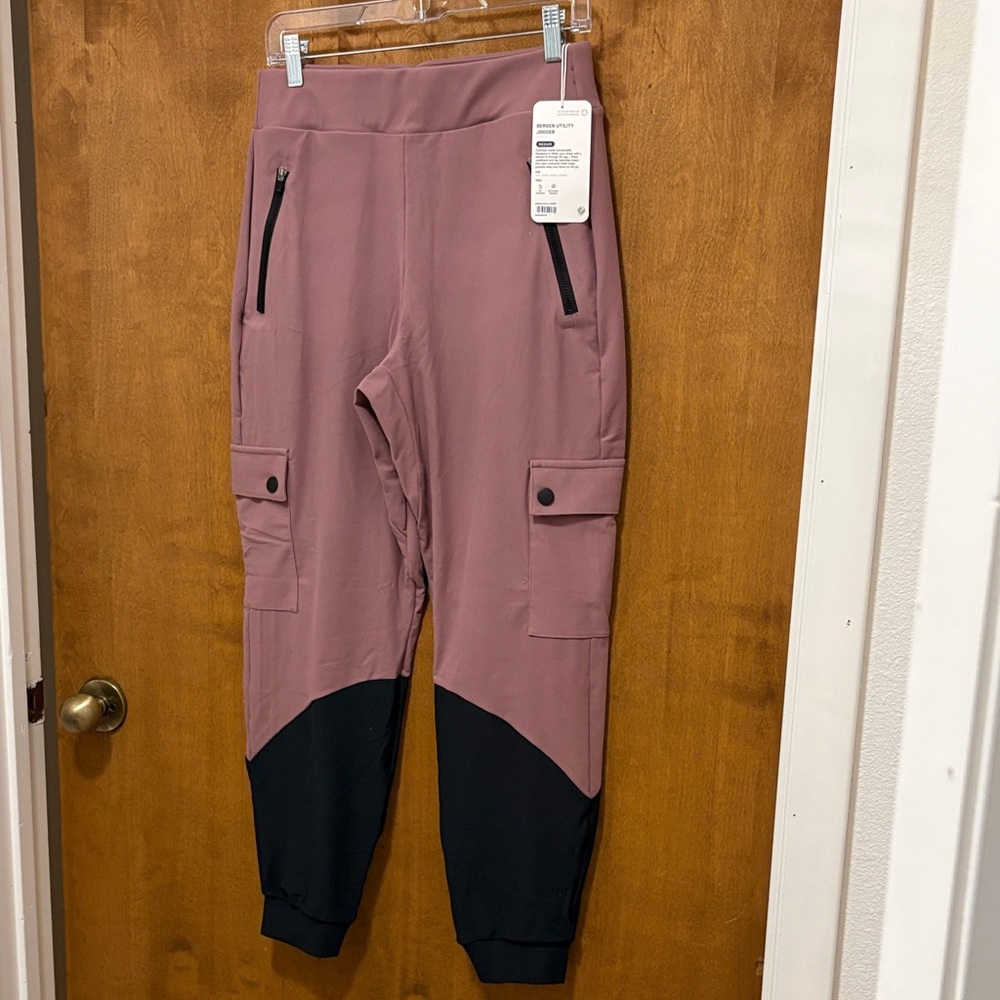 527. Phoenix Mauve & Black Cargo Joggers - Performance Track Pants